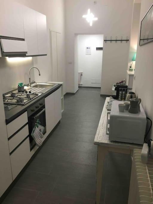 Beautiful Apartment Next To Piazza Di Spagna Rome Luaran gambar